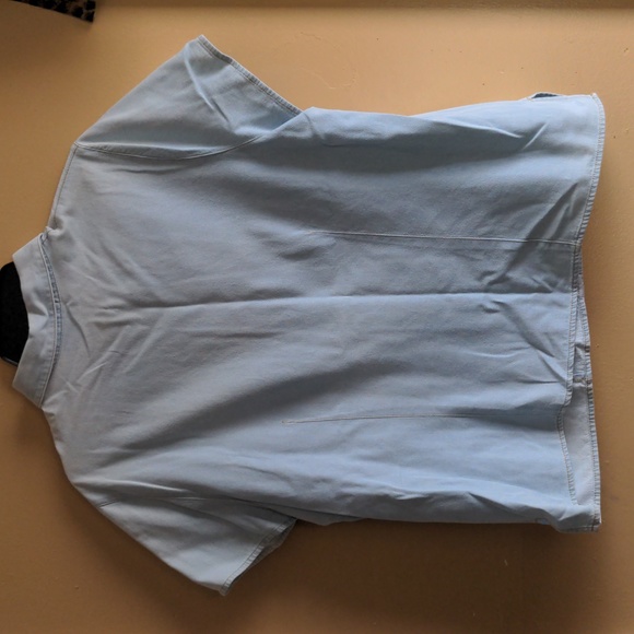 EUC WOMEN'S TOP - Picture 2 of 8